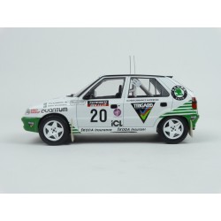 Škoda Felcia Kit Car Nr.20 RAC Rally 1995, IXO Models 1/18 scale