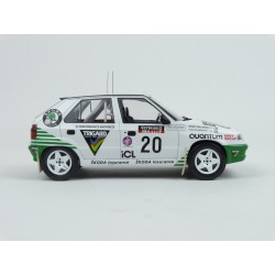 Škoda Felcia Kit Car Nr.20 RAC Rally 1995, IXO Models 1/18 scale