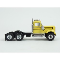 White Western Star 4864 1970 (Yellow) model 1:43 IXO Models TR161.22