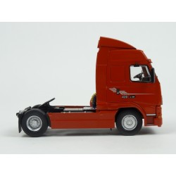 Volvo FH12 Globetrotter XL 1994 model 1:43 IXO Models TR123.22