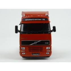 Volvo FH12 Globetrotter XL 1994 model 1:43 IXO Models TR123.22