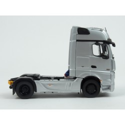  Mercedes Benz Actros MP4 1853 2012 (Silver) model 1:43 IXO Models TR124.22