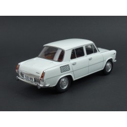 Škoda 1000 MB 1968 (White) model 1:24 WhiteBox WB124162