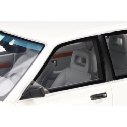 Audi 200 Quattro 20V 1989 model 1:18 OttO mobile OT408