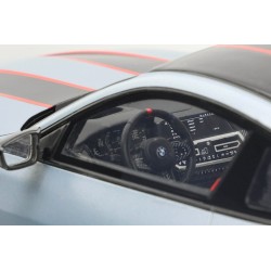 BMW (G82) M4 CSL 2022 model 1:18 GT Spirit GT427