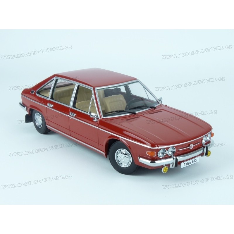 Tatra 613 1979 (Red), Triple9 1:18