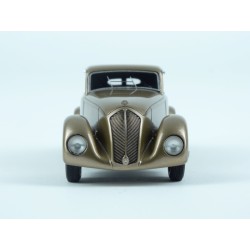 Mercedes Benz 170 Stromlinie Erdmann & Rossi 1933 model 1:43 AutoCult AC-04040