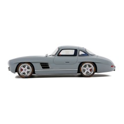 Mercedes Benz 300 SL S-KLUB Gullwing by Slang500 and JONSIBAL 2019 model 1:18 GT Spirit GT418