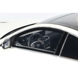 Mercedes Benz (W204) C63 AMG Edition 507 2013 model 1:18 GT Spirit GT899