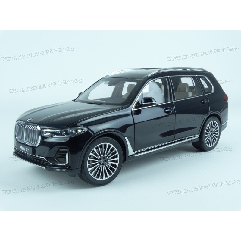BMW (G07) X7 2019 (Black Met.) model 1:18 Kyosho KY08951CBK