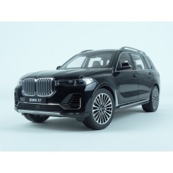 BMW (G07) X7 2019 (Black Met.) model 1:18 Kyosho KY08951CBK