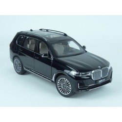 BMW (G07) X7 2019 (Black Met.) model 1:18 Kyosho KY08951CBK