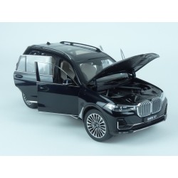 BMW (G07) X7 2019 (Black Met.) model 1:18 Kyosho KY08951CBK