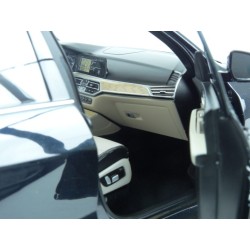 BMW (G07) X7 2019 (Black Met.) model 1:18 Kyosho KY08951CBK
