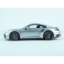 Porsche 911 (992) Turbo S Coupe 2020 (Silver Met.) model 1:18 Minichamps MI-WAP02117AOL001
