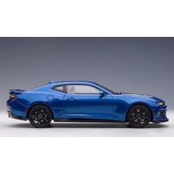 Chevrolet Camaro ZL1 2017 (Hyper Blue Metallic) model 1:18 AUTOart AU-71209