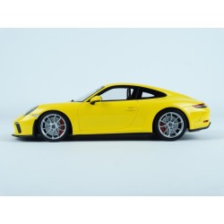 Porsche 911 (991/2) GT3 Touring 2018 (Yellow) model 1:18 Minichamps MI-110067422