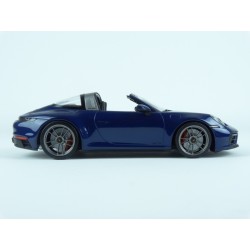 Porsche 911 (992) Targa 4 GTS 2021 (Blue Met.) model 1:18 Minichamps MI-155061060