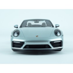 Porsche 911 (992) Targa 4 GTS 2021 (Silver Met.) model 1:18 Minichamps MI-155061061
