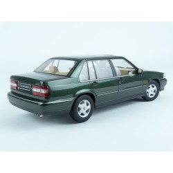 Volvo 960 1996 (Green Met.) model 1:18 Triple9 T9-1800300