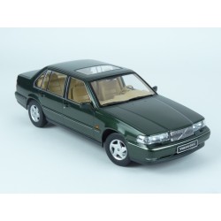 Volvo 960 1996 (Green Met.) model 1:18 Triple9 T9-1800300