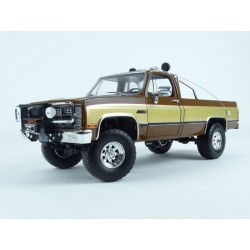 GMC K-2500 Sierra Grande Wideside "FALL GUY Stuntman Association" 1982, GreenLight 1/18 scale