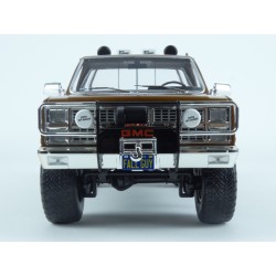 GMC K-2500 Sierra Grande Wideside "FALL GUY Stuntman Association" 1982, GreenLight 1/18 scale