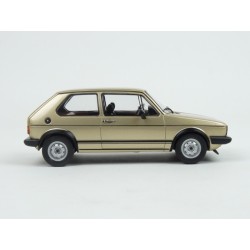 Volkswagen Golf I GTI 1983 (Gold Met.) model 1:24 WhiteBox WB124113