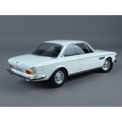 BMW (E9) 2800 CS 1968 (White) model 1:18 Minichamps MI-155028030