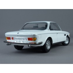BMW (E9) 2800 CS 1968 (White) model 1:18 Minichamps MI-155028030