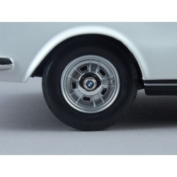 BMW (E9) 2800 CS 1968 (White) model 1:18 Minichamps MI-155028030