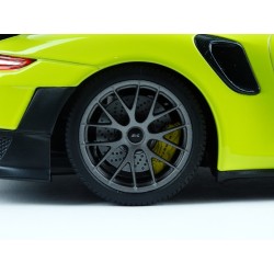 Porsche 911 (991.2) GT2 RS 2018 (Green), Minichamps 1/18 scale