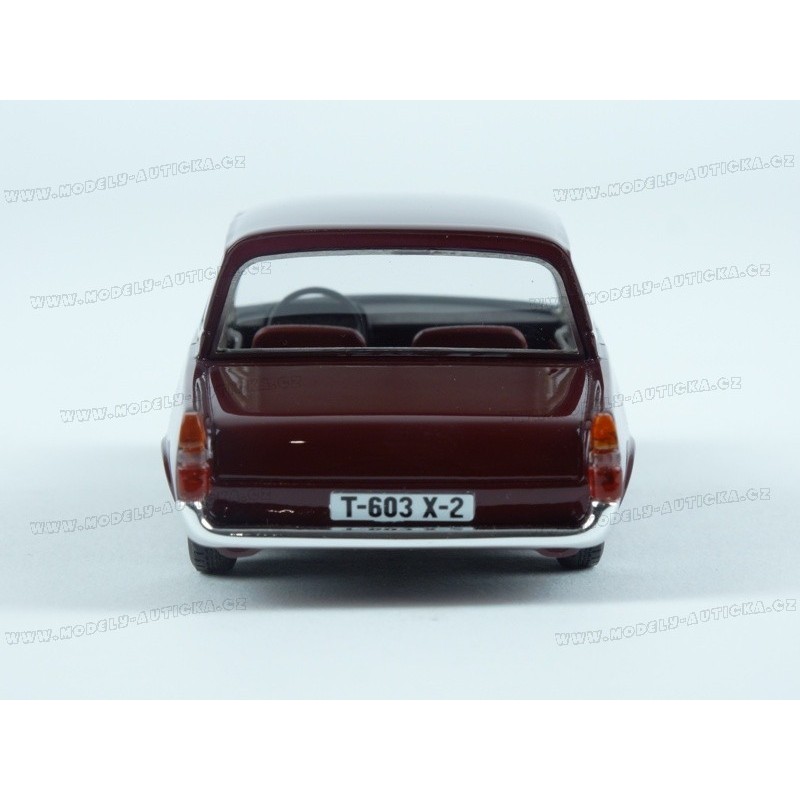 Tatra 603 X/2 1/43 AutoCult 1966 – Avec Clé USB Livre 2024 – ATC99124