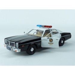 Dodge Monaco California Metropolitan Police 1977 (The Terminator 1984) model 1:24 GreenLight GL84101