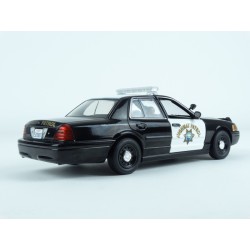 Ford Crown Victoria Police Interceptor California Highway Patrol 2008, GreenLight 1/24 scale