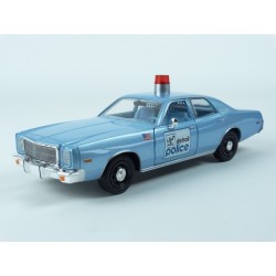 Plymouth Fury Detroit Police 1977 (Beverly Hills Cop 1984) model 1:24 GreenLight GL84122
