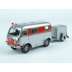 Tatra T805 Hanzelka a Zikmund 1953 + USB 10 Years Anniversary AutoCult model 1:43 AutoCult AC-99001