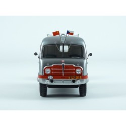 Tatra T805 Hanzelka a Zikmund 1953 + USB 10 Years Anniversary AutoCult, AutoCult 1/43 scale