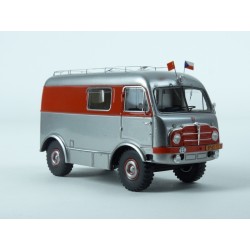 Tatra T805 Hanzelka a Zikmund 1953 + USB 10 Years Anniversary AutoCult, AutoCult 1/43 scale