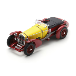 Alfa Romeo 8C Nr.11 Winner 24H Le Mans 1933 (With Acrylic Cover) model 1:18 SPARK S-18LM33