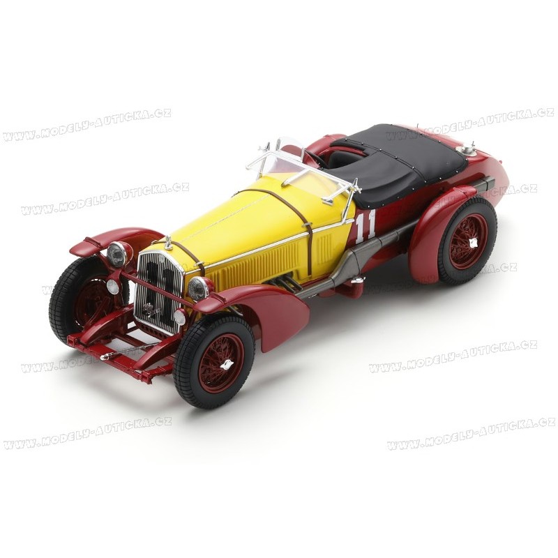 Alfa Romeo 8C Nr.11 Winner 24H Le Mans 1933 (With Acrylic Cover) model 1:18 SPARK S-18LM33