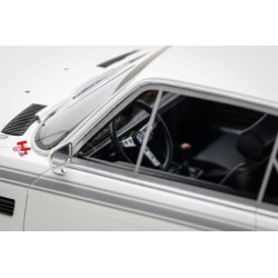 BMW (E9) 3.0 CSL Custom Version 1972, OttO mobile 1/18 scale