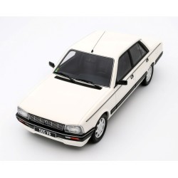 Peugeot 505 V6 1989 model 1:18 OttO mobile OT1297