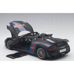 Porsche 918 Spyder Weissach Package 2013 (Matt Black with Martini livery)