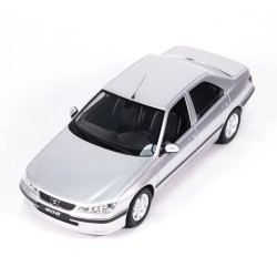 Peugeot 406 3.0 V6 24V 2000 model 1:18 OttO mobile OT1388