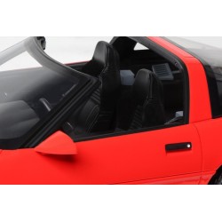 Chevrolet Corvette C4 1995 model 1:18 GT Spirit GT537