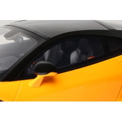 McLaren GTS 2025 model 1:18 GT Spirit GT957